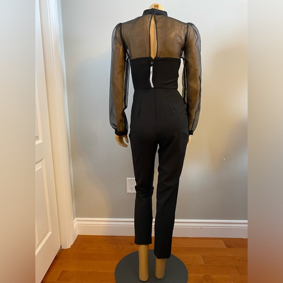BCBG Generaton black 1 piece pant suit NWTs size 0 polyester/spandex 2 pockets - Picture 3 of 9